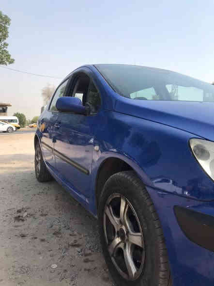 بيجو فرنسي 307 
السلام عليكم

للبيع بيجو فرنسي  موديل 2005 / 307

السيارة نظيفه ومال بيت

حادثها جاملغ امامي عكس السايق 

صدر جديد

داينمو وسلف كله مبدل جديد وباتري تخم تايرات قبل اشهر 

ودهن گير والسياره جاهزه من كلشي

ماعدا الگشر مو نظيف اكو جراد وشخوط بأماكن 

رقمها صلاح الدين مشروع وطني

وتكدر تحول الرقم بغداد

رايدها ب 48$ وبيها مجال

العنوان بغداد اليرموك
رقم التلفون ***********
