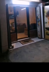 جامخانه المنيوم الباب 98 عرض  طول الباب 218 شبابيك عدد 2 ثابت  طول الش...