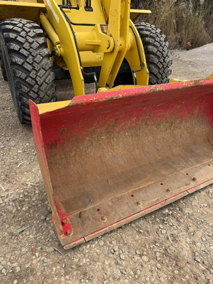 السلام عليكم شفل كاوسكي حجم 50ZA كير مكانيك تبريد بلادي عدد الساعات 2000h ساعة دخول جديد للعراق شفل جديد زيرو ***********العنوان واسط الصويرة
