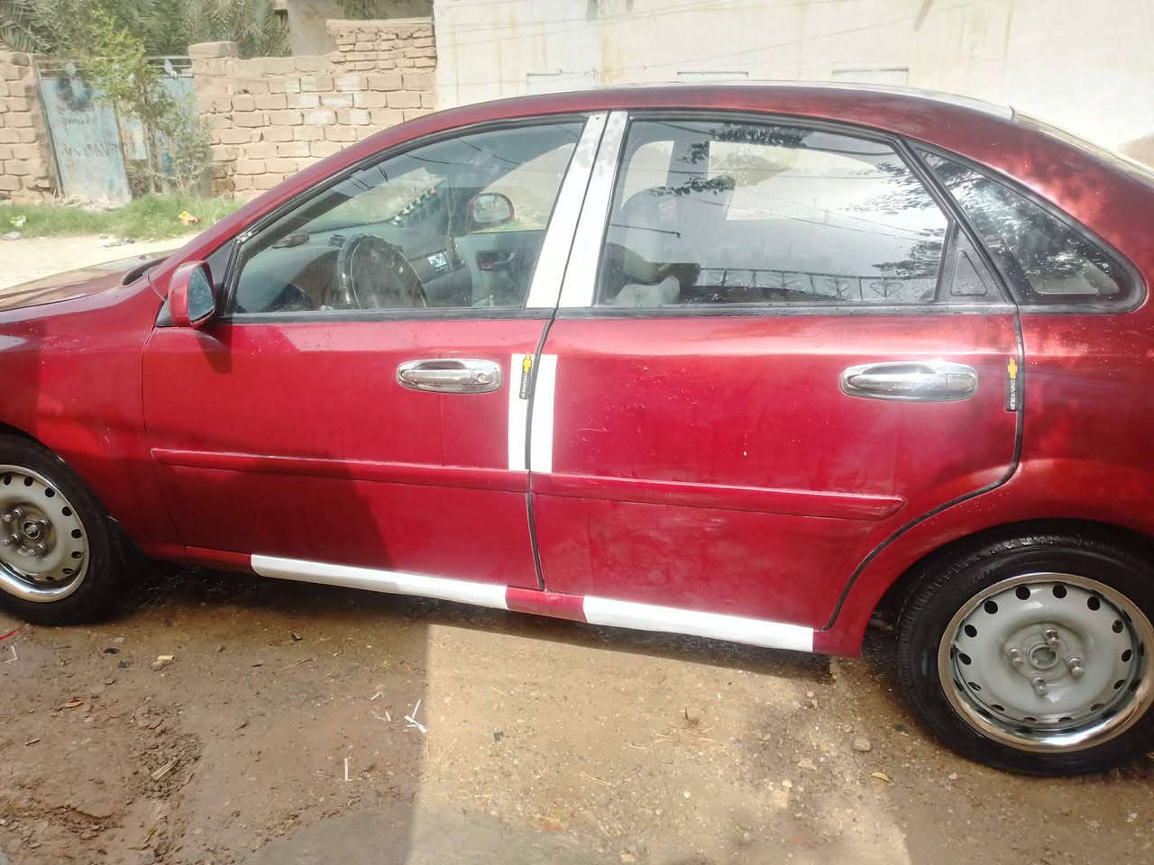 سلام عليكم اوبترا للبيع موديل 2006 رقم بغداد نكليزي  كير ومحرك وكهربايات كفاله مصبوغة حزام بدون دواخل سنويه باسمي ماساقطه هزه جديده سعر 65 وبيه مجال/***********مكان سياره ديالى بعقوبة
