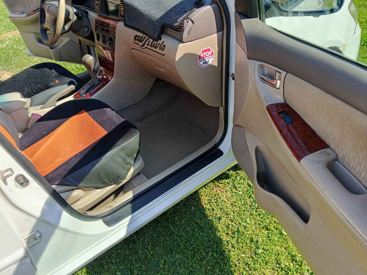 السلام عليكم ورحمة الله وبركاته للبيع كورلا نحله خليجي موديل 2006 رقم بغداد جديد  باسمي تحويل مباشر سياره كاملة مكمله ابيع ع وضع هذا السونار امامك بدون دواخل لا شواصي ولا لغود كير محرك تبريد كهربائية كلها جيده مكاني بغداد اليوسفيه هاتف *********** أو ***********  السعر المطلوب للبيع 90 $ وبه مجال بسيط
