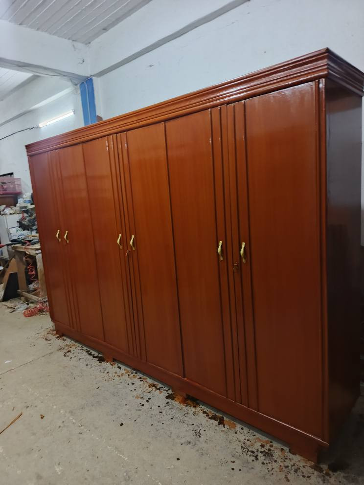 كنتور 6ابواب مستعمل صاج حطاطه الرمادي الصوفيه قرب مطعم قصر الابيض السعر 250بي مجال واتساب *********** الرمادي, الأنبار
