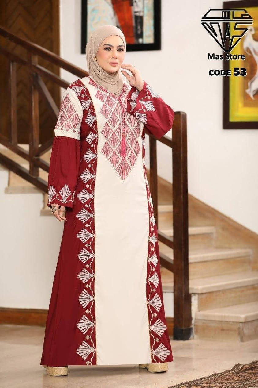 اللهم صلئ علئ محمد وآل محمد
كل الدنيا جديد كلابيه كشمير مصري
قياسات التي تتوفر لدينه
 L XL XXL
موقع الجري قرب مجمع عسافي
واتساب ***********
