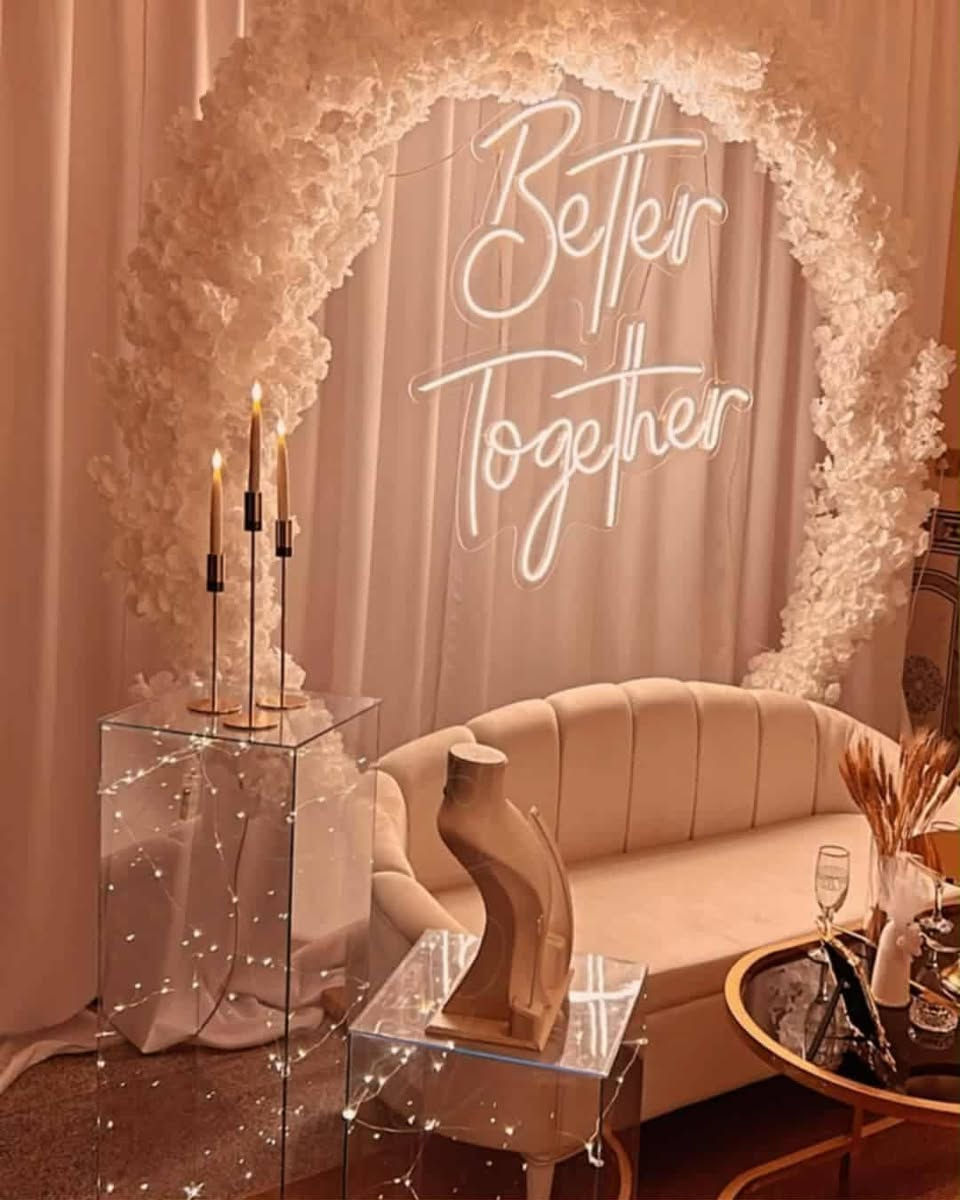 السلام عليكم
كوشة للبيع غراضها كلهن بعدهن جديدات كوشة راقية جداً متكامله

 كولشي  ما ناقصها سبب الببع عدم التفرغ العنوان بغداد 

للاستفسار الاتصال على رقم او مراسله خاص
***********
