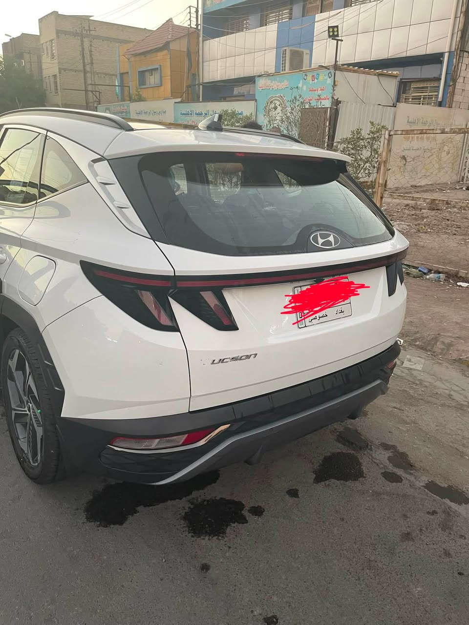توكسان 22 فول بانورما بغداد بسمي ماشيه 63   سعر 198 وبيه مجال  بصيط حك الجيه  واذا اكو مروس خليجي سرنتو 24 او 25 كون مماشيه 
***********
