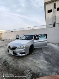 بايك اومراوسه • ٢٠١٥ • فول مواصفات