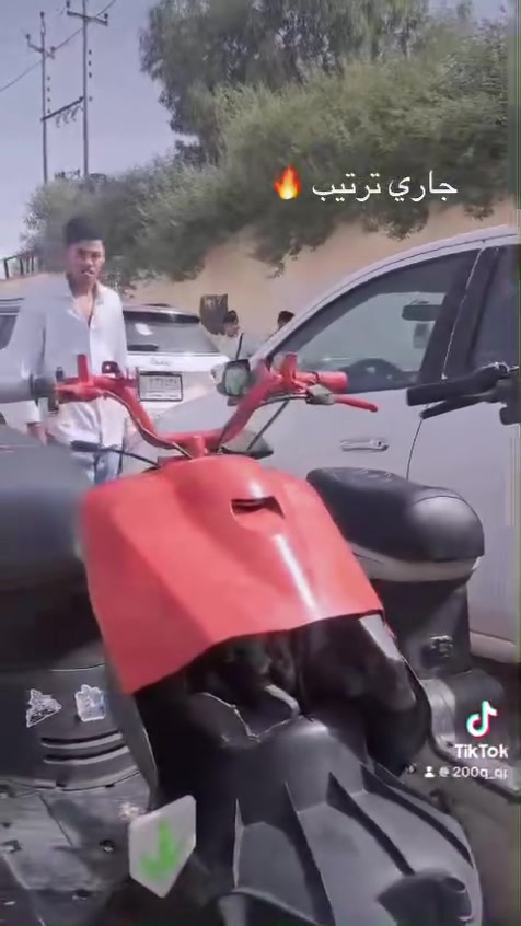البيع  دراجه شغاله كهربائية بس تاتري نقصه 
نضافه مدري شنو محرك شلعه معدل كلهن اضمنهن الك رقمي***********
