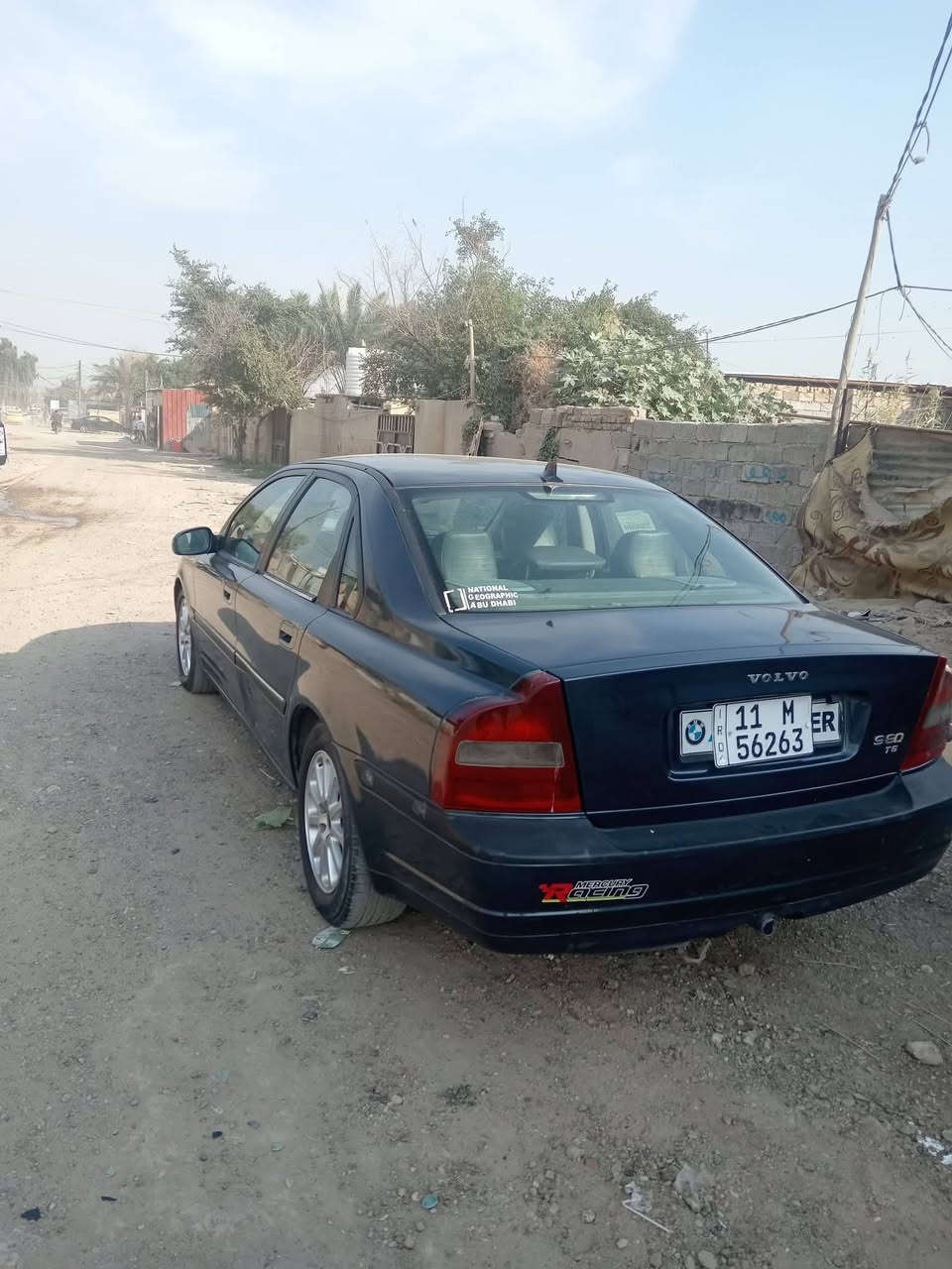 السلام عليكم سياره فولفو موديل 99 سياره جاهزه سعر70 وبيها مجال محافظه بغداد رقم الواتساب***********
