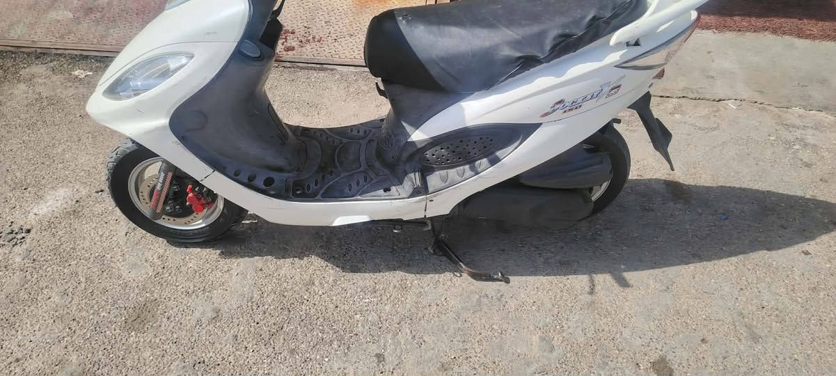 سلام عليكم شباب دراجه كامكو للبيع موديل 14 بوليس  سعر 750وبيه مجال مكاني رفاعي


**إذا كنت صاحب هذا الإعلان وتريد حذفه لأي سبب، رجاءا أرسل رسالة إلى الدعم الفني**