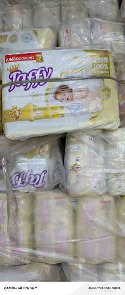 سلام عليكم 
حفاظات تافي حفاظات طبي الاصلي صناعة تركي باله بيه ٥ درازن وكل درزن بيه ٤٢ حفاظه متوفر رقم ٤ فقط للحجز والاستفسار واتساب 
*********** للحجز واتساب
