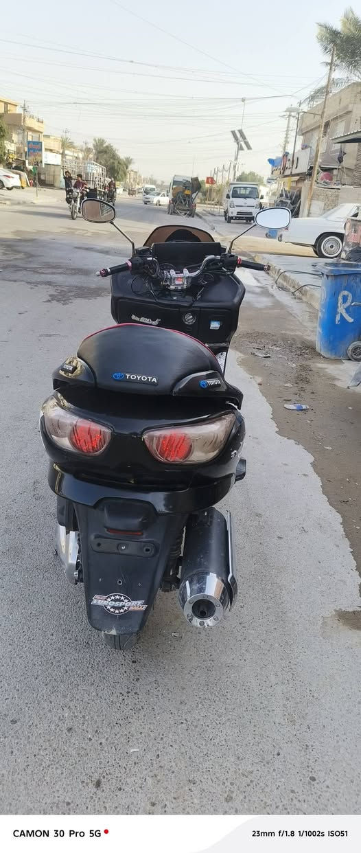 فورزه08للبيع دراجه خير من الله مال جناي الشراي يتصل مكاني بغداد ***********
