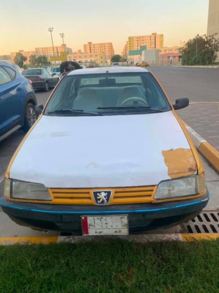 بيجو روئ للبيع رقم ألماني سنويه عضم بدون تحويل فقط مكاتبه مكاني بغداد نهروان *********** السعر مليون وربع
