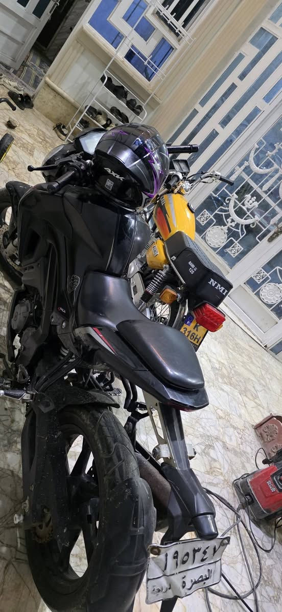 بينلي موديل2020 للبيع جداً نضيفه ماشية فقط 20 الف وما مدعومة رقم وسنوية بصرة المحرك ما مفتوح ولا برغي كلش نضيف وتحتاج ادامة بسيطة فقط زنجيل بدون اي تزويد وتمشي على حطة ايدك مثل ما موضح النضافة بالصور السعر مليونين ٣٥٠ عنوان كربلاء الحر 
***********
