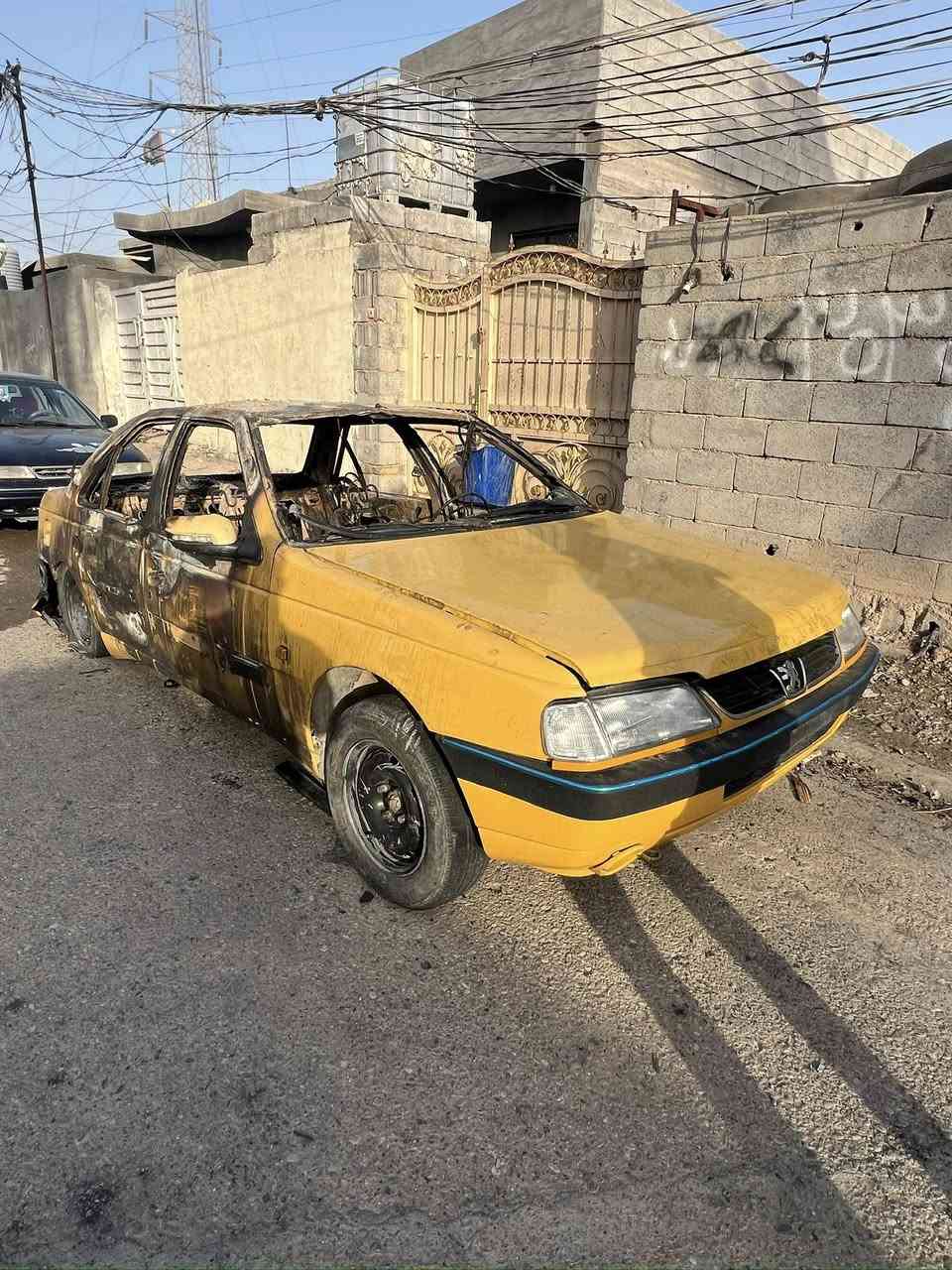 السلام عليكم من رخصت الادمن عندي سياره على هاي الوضعيه 
ابيعه رقم بغداد التواصل على الواتساب ***********
