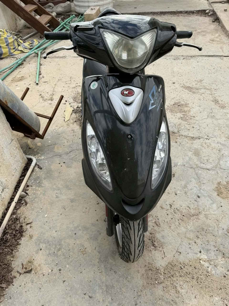 كامكو 13 رصاصي كفاله عامه محرك وكشر وكامكو سوده 16 كفاله عامه طلاعات وبك كرستال وبومه سوده  كفاله عامه كلمن وسعرها شرط الفحص وين ما يعجبك ***********اتصل وبلخدمه
