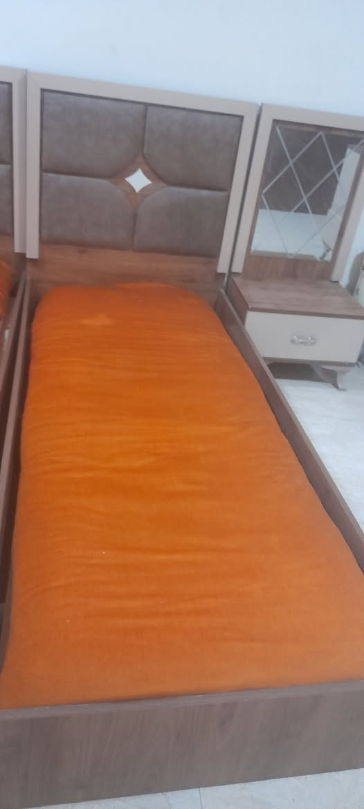 غرفه تركيه باب اول ثقيله ونظيفه  سعر البيع ٤٠٠ الف ماخذيها من معرض السرور ٧ ورقات ونص


**إذا كنت صاحب هذا الإعلان وتريد حذفه لأي سبب، رجاءا أرسل رسالة إلى الدعم الفني**