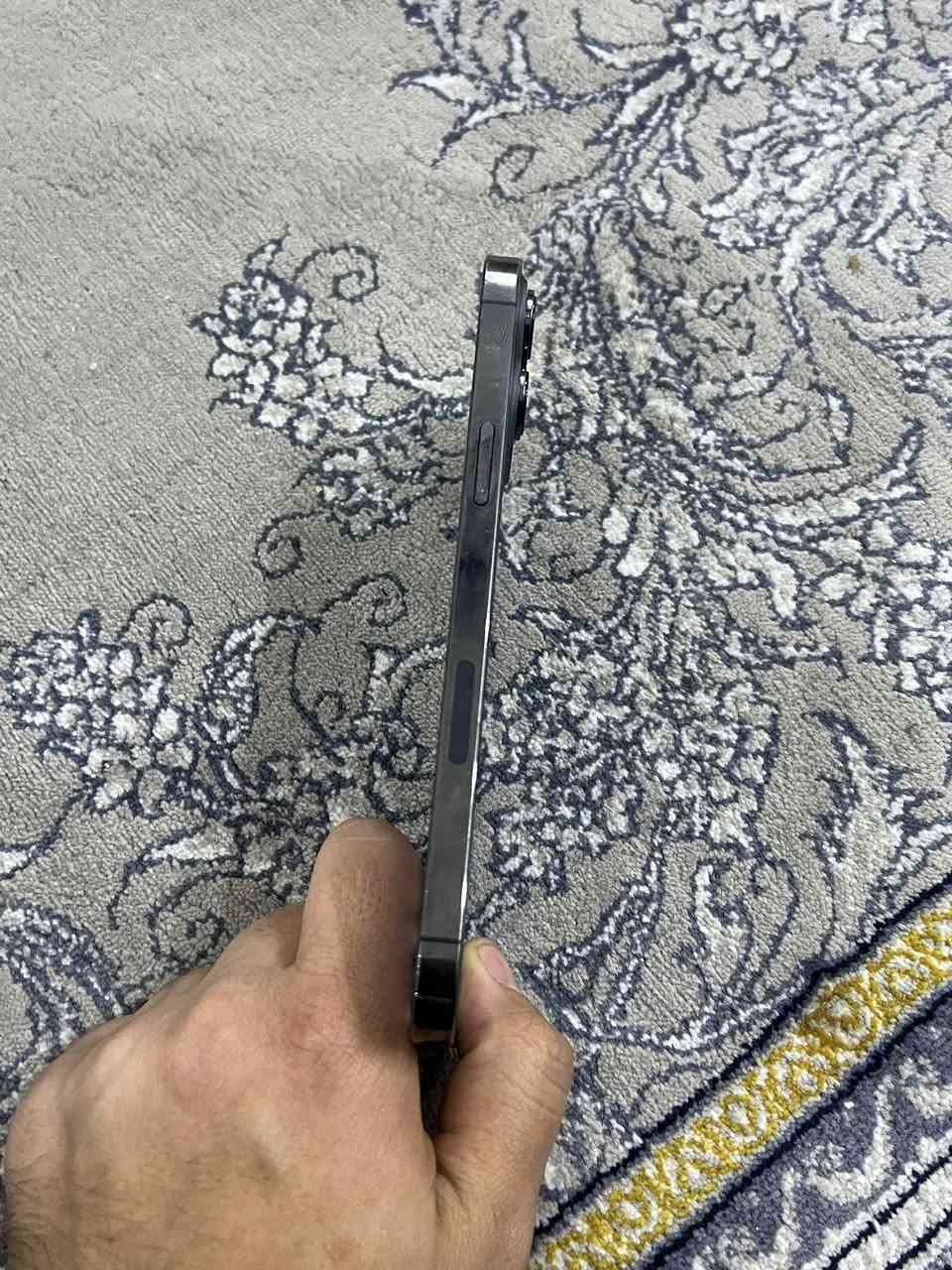 ايفون 13 برو ماكس ذاكرة 1 تيرا بطارية 85 بلادي مامفتوح ؏ فحص للبيع ب700 الف وبي مجال. ***********
