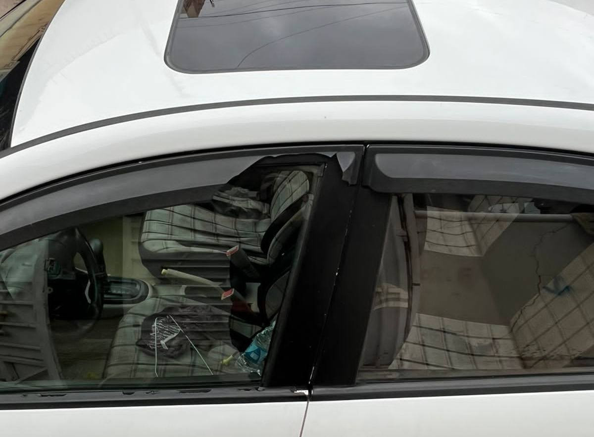 اكسنت 2011 خليجي شكل القديم السبورت كير ومحرك مكفول خير من الله لاتنقيص ولا تبخير والحمدلله 

💎 ســعــر ✅ ::  الــرد تلقائي📮

السنويه قبل ثلاث اشهر نفذت 
ضرر وصبغ السياره مرفق بلسونار 
السيارة ماشيه 260 الف اشاير بلمري سلايد روف تحكم مري كهرباء 

رقم صاحب السيارة 
***********
***********
