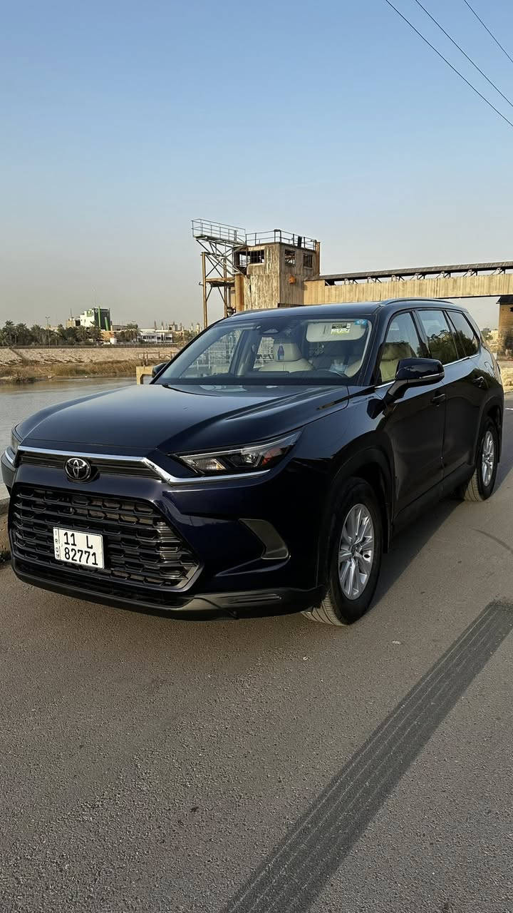 السلام عليكم للبيع بدون صبغ
تيوتا كراند هايلاندر 2024 بدون صبغ

مواصفات xle 

ماشيه 19000 

حادث باب السائق والباب الخلف الساىق والجاملغ جهة يسار مبدله نفس اللون يعني كلين بدون صبغ 

8 راكب 

رقم بغداد 

مواصفات 

شاشه 

كامره 

بصمه 

دخول ذكي 

رادار امامي 

رادار خلفي 

وادار جانبي 

نقطه عمياء 

جلد 

تدفئه كراسي 

ثلاث قطع تبريد 

صندوق كهرباء 

وضعيات قياده ايكو سبورت نورمال

داخل جلد بيجي 

السياره جديده ونظيفه 

السعر 39000$ 

بدون صبغ 

رقم 

0770 675 0033
