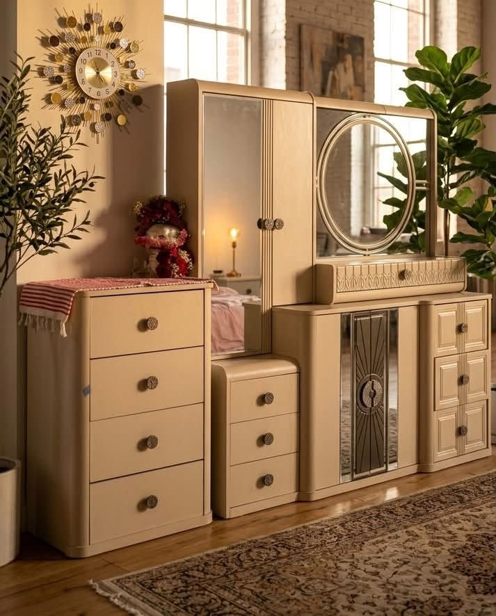 غرفه نوم جديده سعره 2/500
11قطعه


**إذا كنت صاحب هذا الإعلان وتريد حذفه لأي سبب، رجاءا أرسل رسالة إلى الدعم الفني**