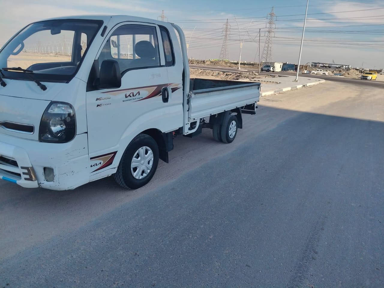 سلام عليكم كيه موديل ٢٠١٦ رقم ذي قار مشروع وطني مكفوله من الضربه والصبغ والعيب الشرعي مكينه شرط لا تبخير ولا تنقيص حداديه جديده تخم تاير كهربائيات شغاله تبريد ثلج سعر ٩٣ العنوان لبصره.       ***********
