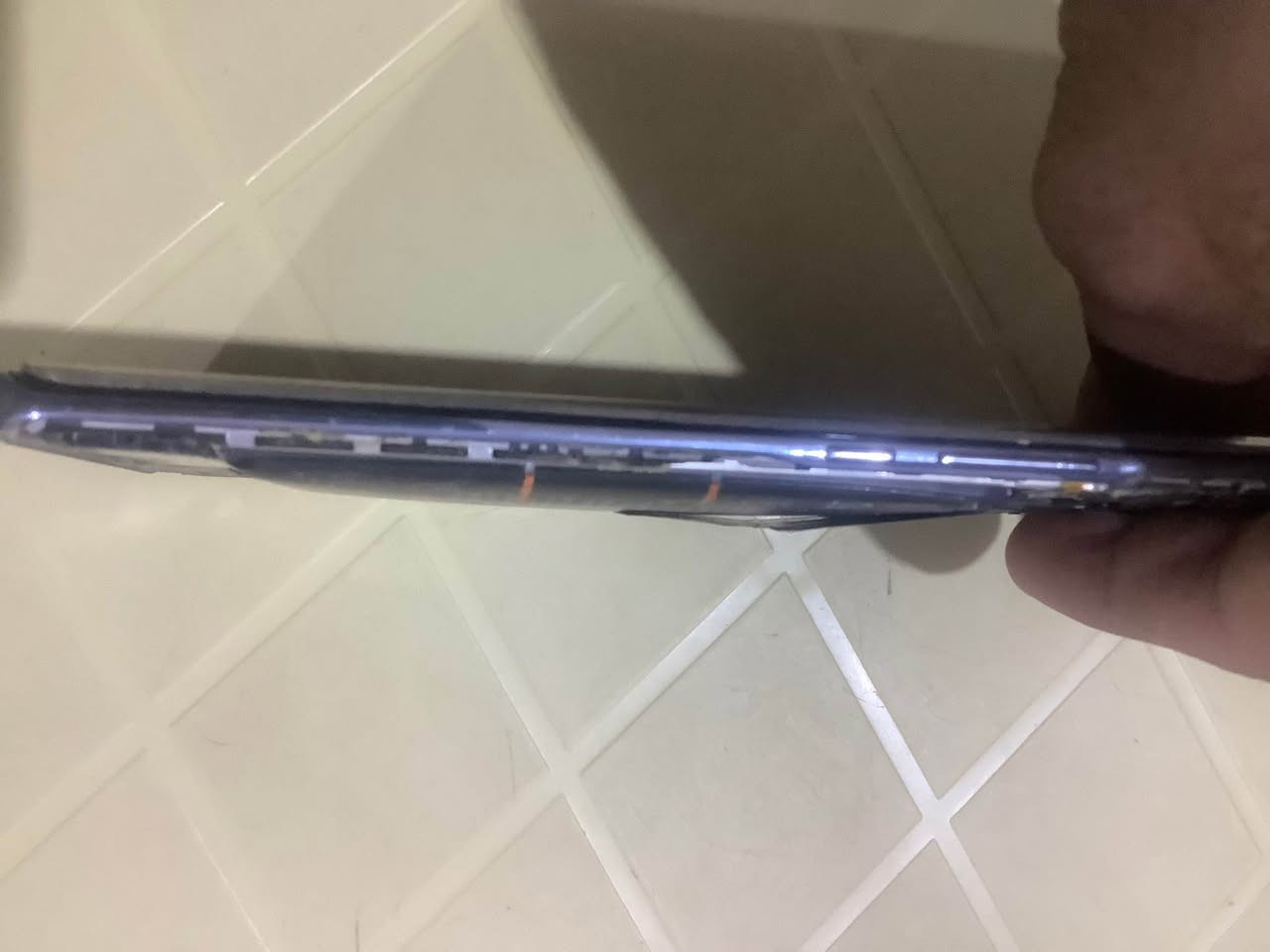 سلام عليكم شباب جهاز كله شغال ومرتب فقط البطاريه منفوخه وبي فطر بشاشه بس أصلا ممبين الفطر  وكلشي مبين بصور للمراوس او بيع بغداد, العراق


**إذا كنت صاحب هذا الإعلان وتريد حذفه لأي سبب، رجاءا أرسل رسالة إلى الدعم الفني**