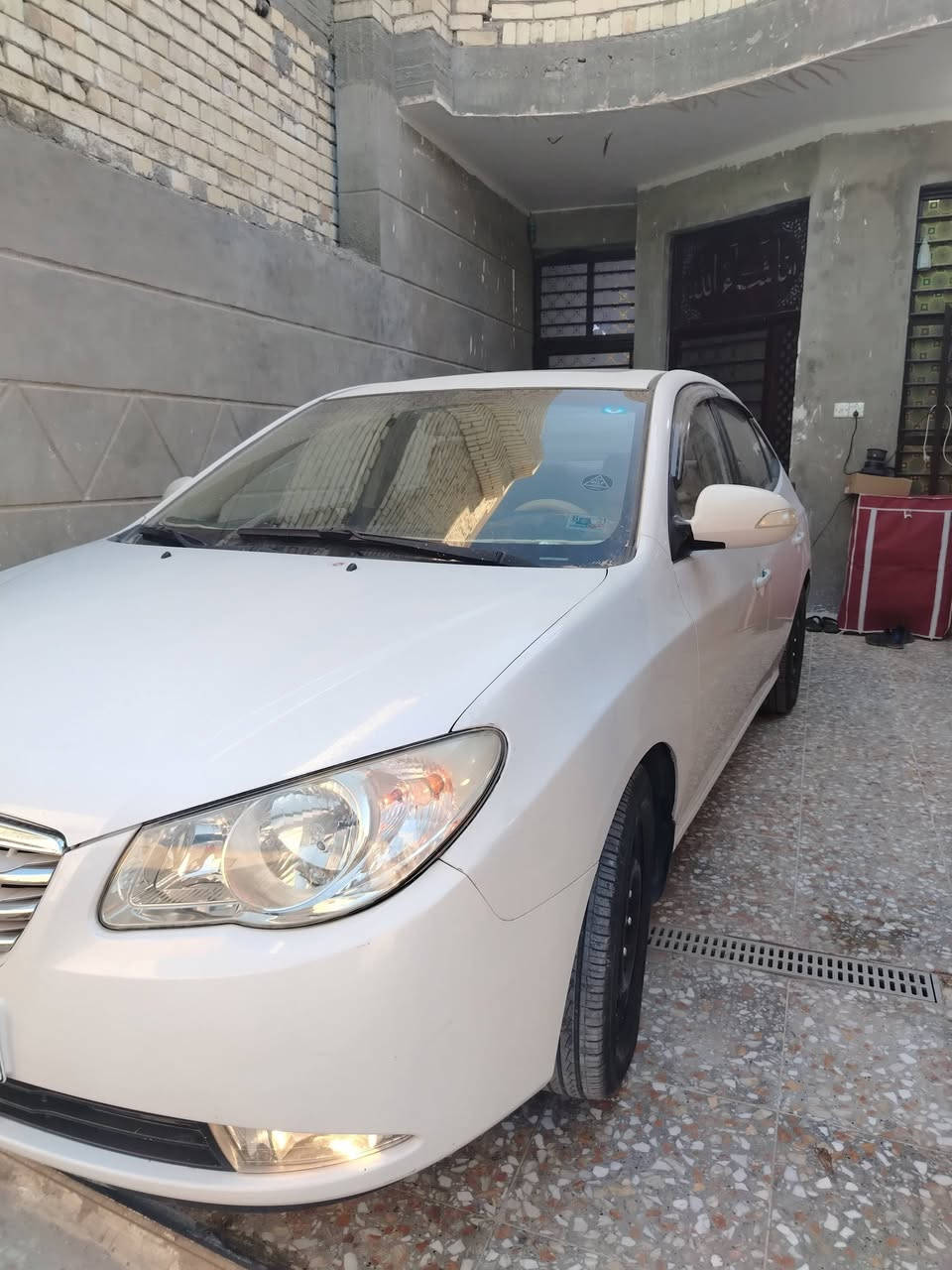 السلام عليكم
موديل 2011 هزه ورقم جديد
بغداد بسمي
فتحه
مكينه 2000
تخم تاير جديد
صدر أمامي جديد
ماشيه 241 الف
سياره بيه مكانات صبغ
مكان بغداد

رقم   ***********

سعره 105 $  وبيه مجال
