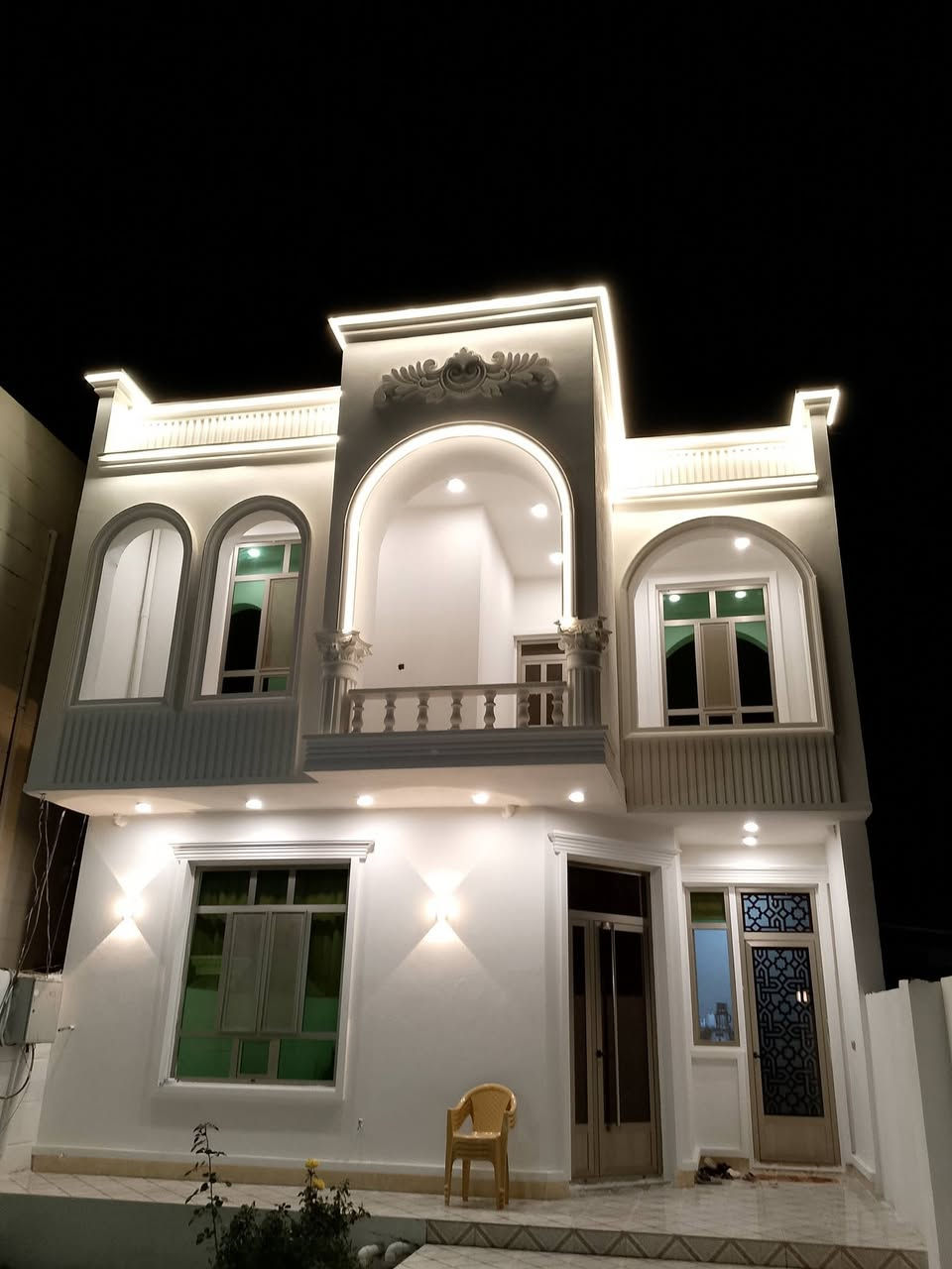 تم بحمد الله انهاء العمل في بيت الدكتور فراس جاسم محمد جراد حيث تتويج نهايات السعيدة من بداية عملنا حسب الصور المرفقة أدناه.بادارة المهندس أحمد الحجي ***********
