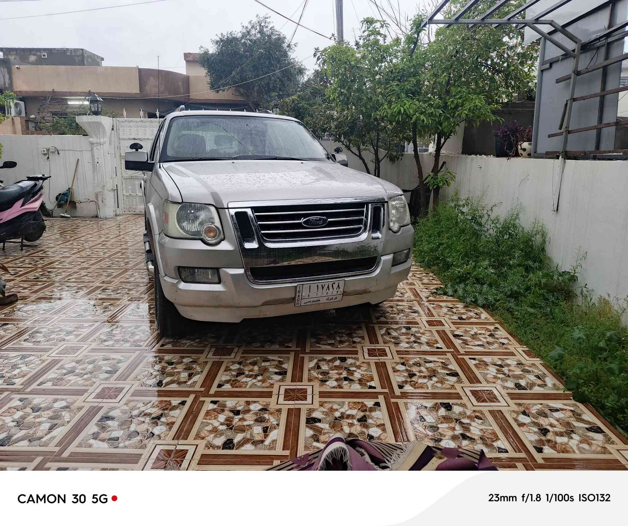 فورد اكسبلورر للبيع او مراوس ٢٠٠٥ مواصفات XLT تحكم ستيرن تبريد مركزي ٧راكب فور ويل ٤*٤ محرك والكير بشرط رقم الموبايل ***********
