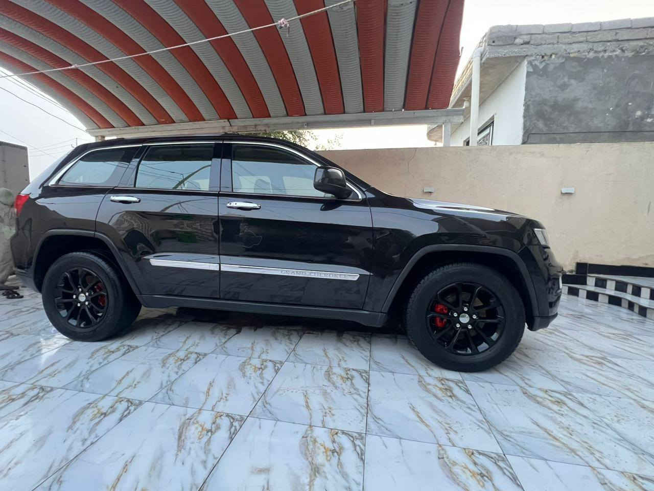 السلام عليكم
جيب موديل 2012 ماشيه 66 ألف رقم ذي قار تحويل مباشر سنويه لحد 27سياره كفاله عامه كير مكينه حداديه كهربائيات تخم تاير كلشي جاهز تبريد تدفه وضع شركه سياره محرك 6سلندر كفاله عامه من الصبغ والبارد والتكحيل شرط الفحص وسونار 
السعر 170وبيه مجال ترهم مراوس 
المكان الناصريه ***********
