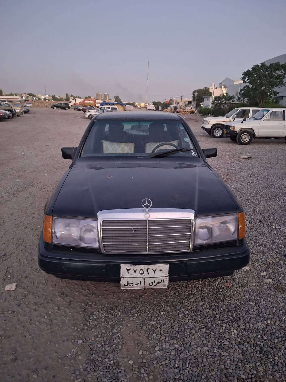 مارسیدس مودیل 1985
گێڕو مکینەی بەتە ی دونیو
سەنەوی لە 2021بەسەر چوە بەشەرتی تحویل و غرامە
بێ دەعمو لێدراو 
نرخی 38گڵا
شوێن کەلار
***********
