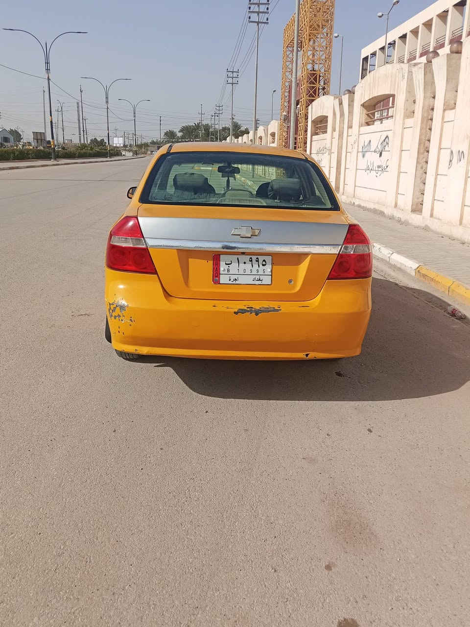 السلام عليكم افيو للبيع موديل 2010 مكينه وكير شرط حداديه كهربائيات كلهه شغاله مداور ثاني يوم غرامات وهيئه كلهه مصفره مابيهه السعر 50 وبي مجال  استفسار علا الرقم أو مراسله الصفحه ***********
