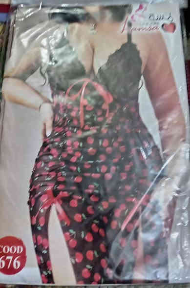 السلام عليكم سيتات نوم ابيع شلع 
العدد مالته (٨)قطع تصفيه 
سعر مالته كلهن ب(٣٠)الف يوجد توصيل في بغداد 
حسب لاتفاق يريد خابرني أو على خاص 
تلبس قياسات من ٦٠وزن إلى ٧٠وزن
***********
