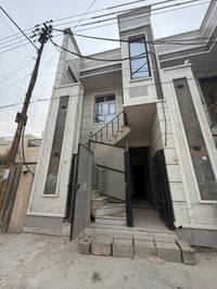 اعلان……✅ للبيع بيت 80م وحدتين سكنية معزول بدرج خارجي #الغزالية_مديرالا...