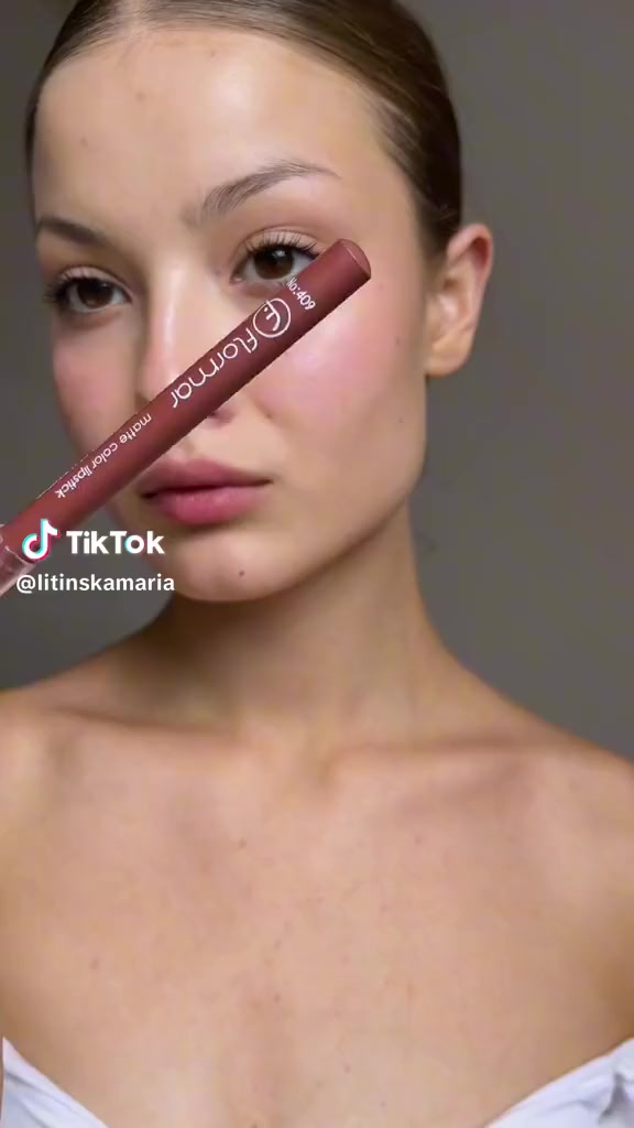 قلم حمره خشبي  بالوان مميزة 
قطعة ب الف فقط


**إذا كنت صاحب هذا الإعلان وتريد حذفه لأي سبب، رجاءا أرسل رسالة إلى الدعم الفني**