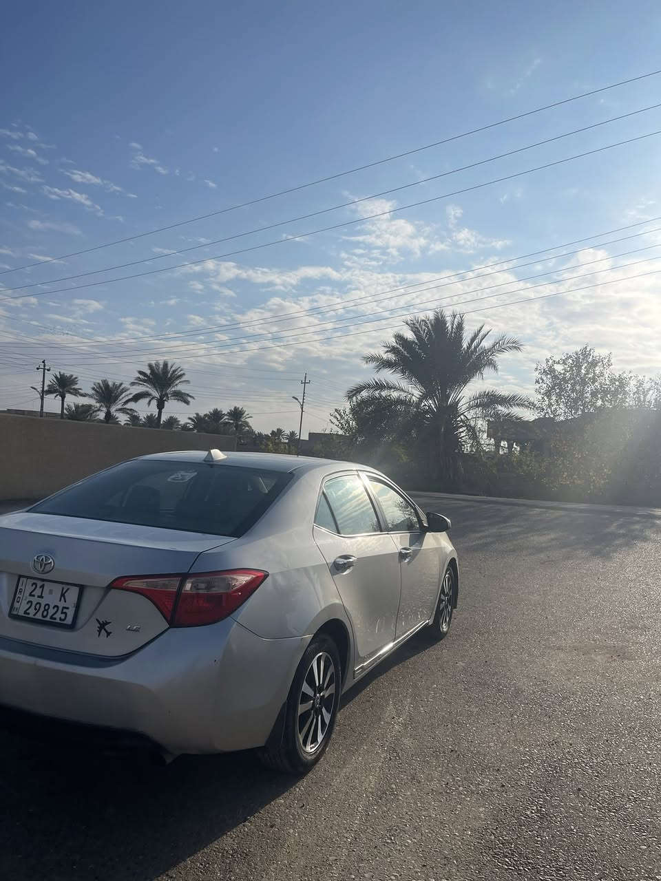 سلام عليكم سياره للبيع كورلا موديل 17 أمريكي حادث جاملغ و بنيد و باب  صبغ اربع قطع أبيع حزام السعر 105 وبيها مجال العنوان أطراف بغداد منطقة براهيم بن علي رقم الهاتف 
***********اسيا 
***********اثير
