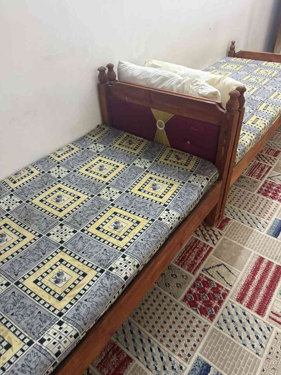 السلام عليكم 
اثاث للبيع بسعر جدا مناسب مستعجل عالبيع
بغداد الدورة
***********

