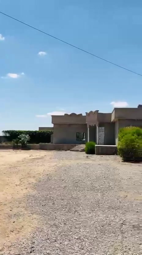منزل للبيع في ناحيه القياره
مساحه دونم الستفسار ***********
