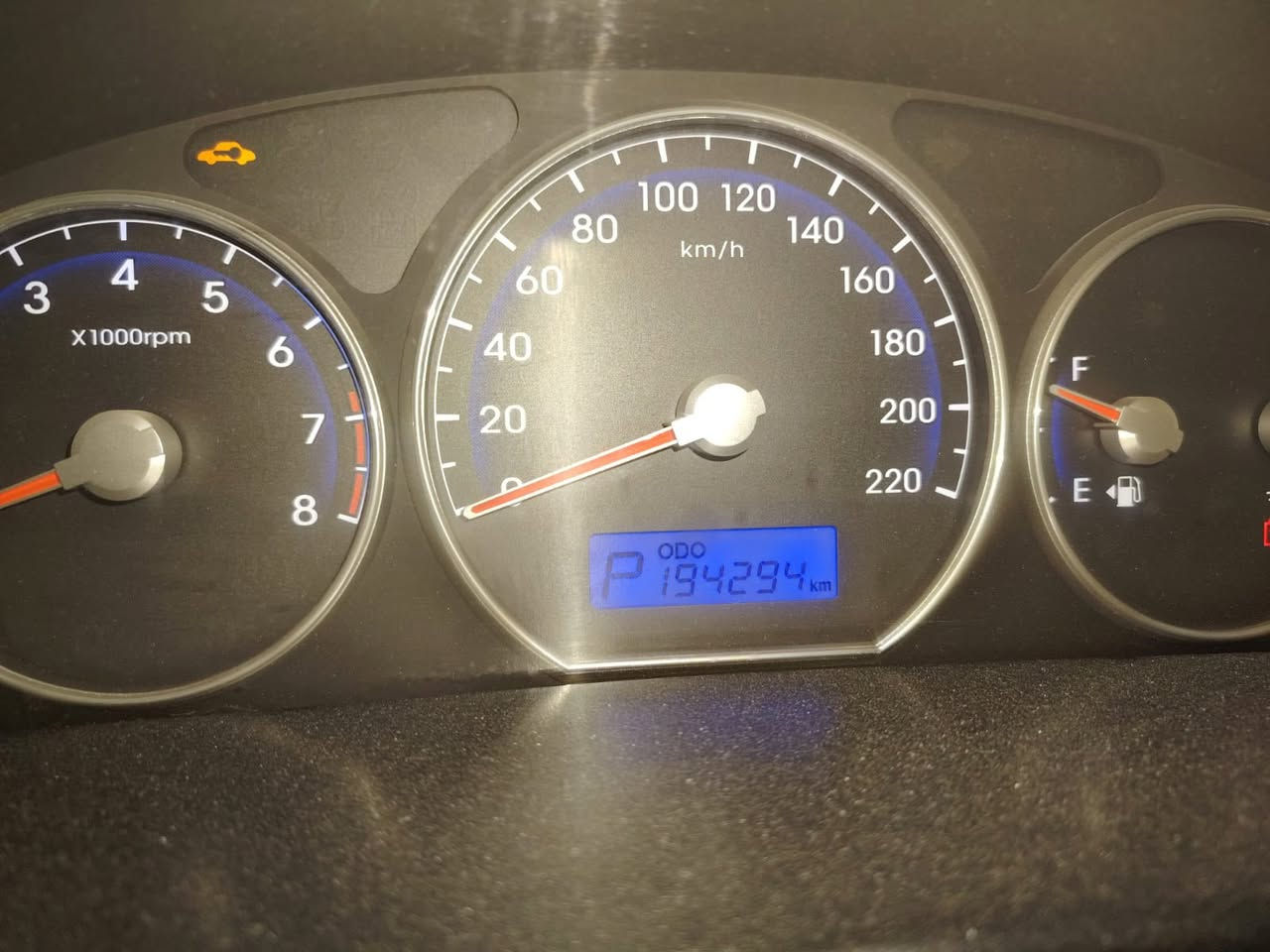 سنتافيا ٢٠١٢ شركة العامة بيهة ٣ قطع صبغ البنيد اثر جراد وجاملغ امام دافع ع باب السايق وضربة مواصلة لغد والسونار مرفق وي الصور رقم بغداد دولي المعنوان بغداد العبيدي السعر ١٣٥ وبيهة مجال صدر جديد امامي خلفي الرقم ***********
