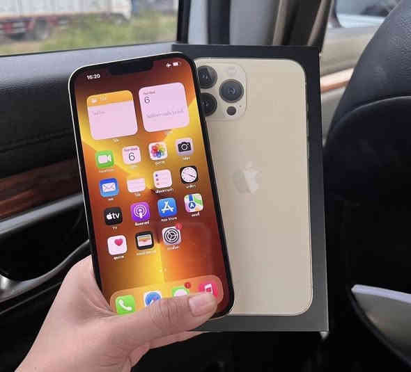 13 برو ماكس
امريكي جهاز نضافه فول باتري 88
داكره 256 
كامل ملحقات جهاز بس بي تلمه شويه بالجام مال كامره مز ماثر على التصوير ابد اكدر ابدله بس حرمات ما ماثر سعر 725 وبي مجال جهاز شحن فول تجي تفحص اي خلل مابي اطيك بي ضمان اي عطل بي تاخد فلوسك والله مكان دوره شارع ابو طياره ***********
