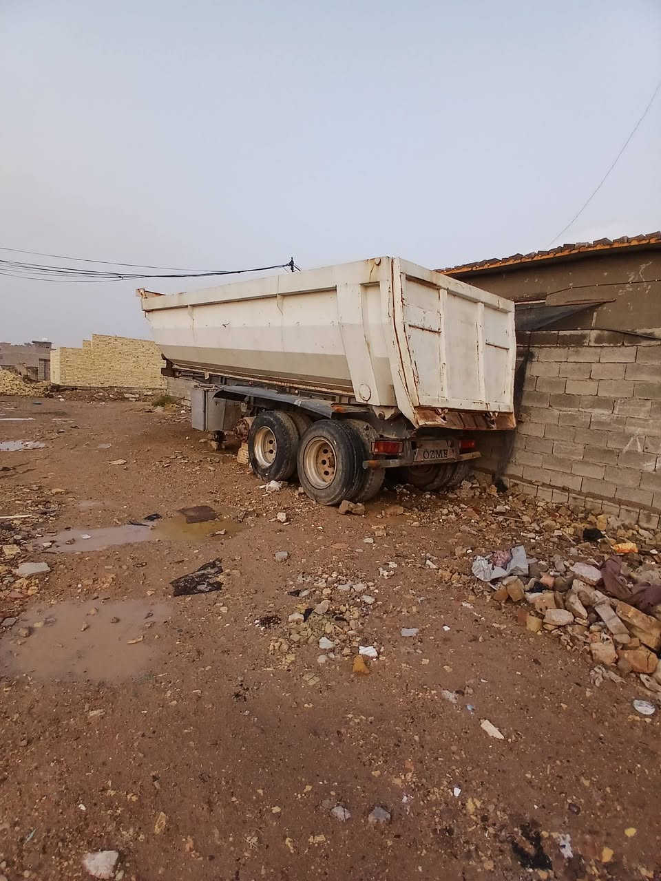 عريانة نساف جديدة للبيع ٢٤ متر  *********** بغداد  ٣ محاور
