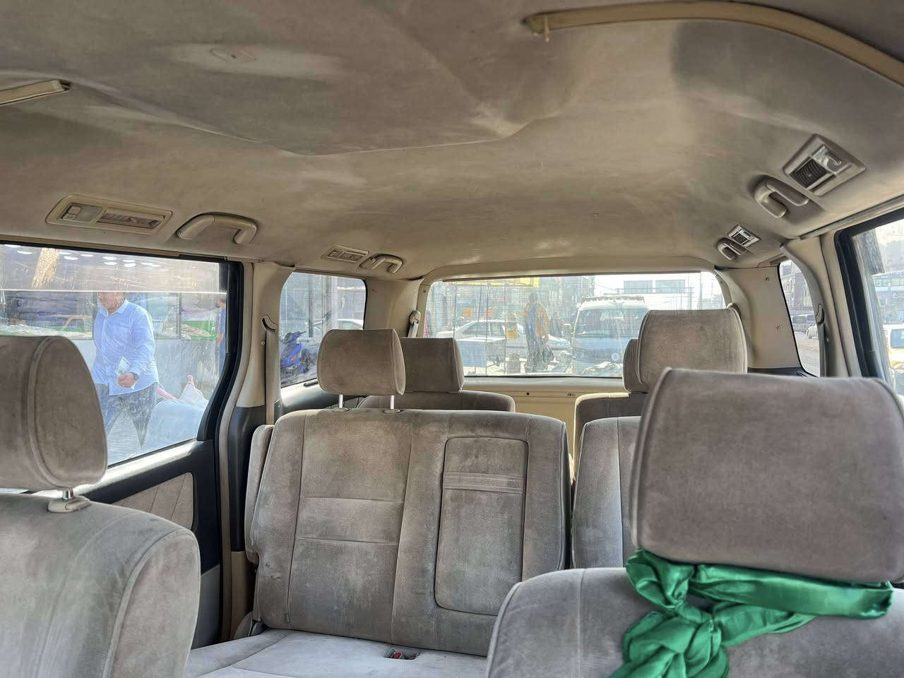 السلام عليكم تيوتا الفارد موديل 2003 رقم بصرة مشروع وطني تحويل ثاني يوم السيارة بدون ضربه قويه بيها بارد ب الجنطة وبيها مكانات صبغ ابيع صبغ حزام مكفوله من الضربه القويه ولشاصي  السيارةيرادلها محرك ابيعها على وضعها العنوان البصرة المعقل ***********
