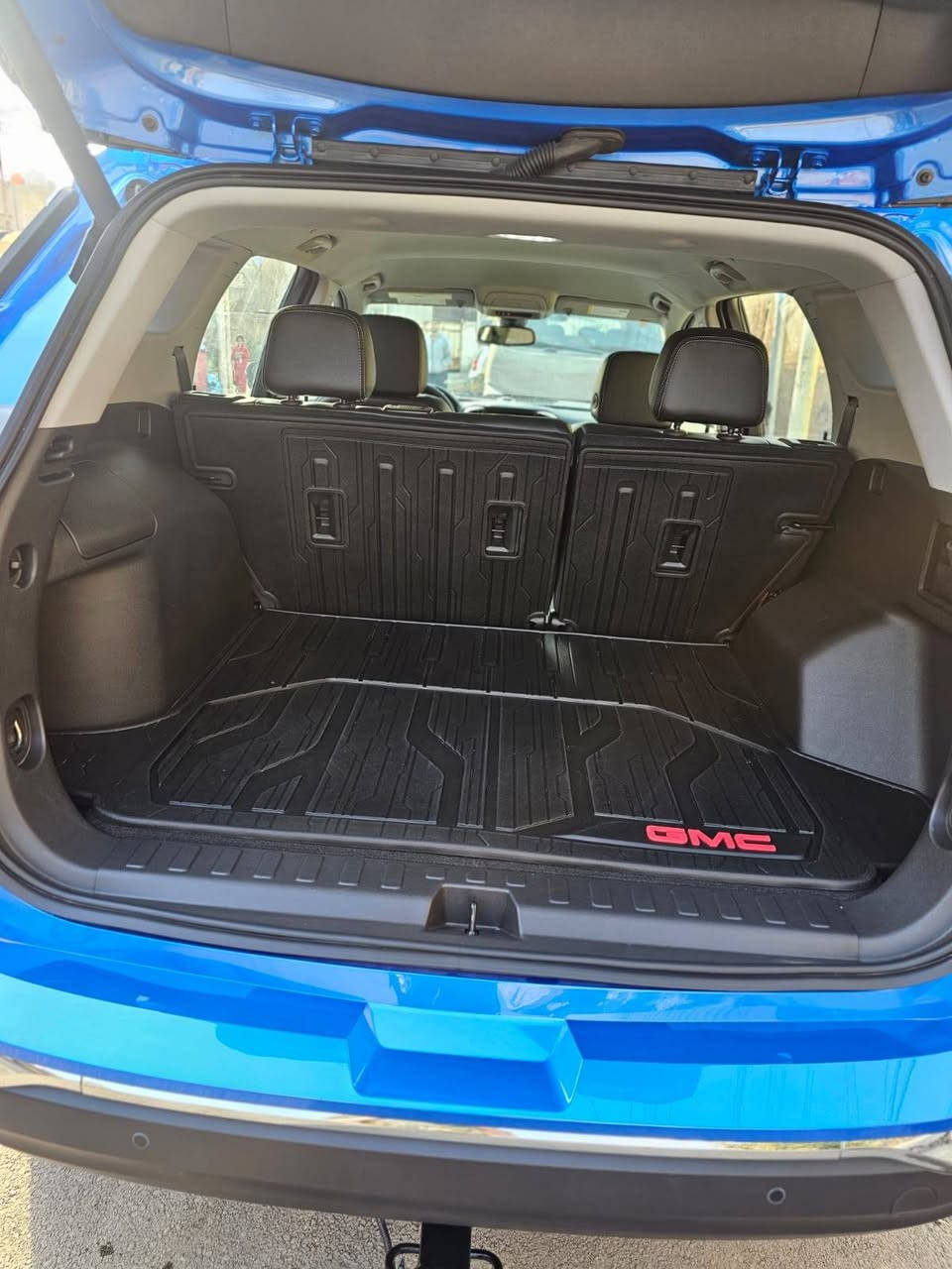 جمسي تيران موديل 2024

مواصفات SLT  معروفة 

مفتاح التشغيل بصمة وتشغيل عن بعد 

2 قطع تبريد 

5 بصمات ابواب 

صندوق كهرباء 

كشانات الامامية كهرباء 

تدفئة بالكشنات 

تدفئة مقود 

نضام سماعات BOSE

سايد بريك بصمة 

خز كشن

مخارج UBS

رادار امامي + تحديد مسار 

رادار جانبي نظام النقاط العمياء 

اشارة بالمرآة 

شاشة تدعم نظام الاندروي

كشافات امامية زنون 

حجم الاطارات 18 انج ويل كب 

حجم المحرك 4 سلندر 1500تيربو AWD

 نضام سبوارت

ناقل الحركة 9 نمر 

عداد المسافات الحالي 4000 الف مايل 

الضرر يوجد صبغ في الدعاميه

يوجد بارد خفيف في  الجاملغ  الامامي 

ايرباك دركه ودشبول + بردات ضارب 

جميع صور المزاد مرفقة بالمنشور 

السعر 

للاستفسار ***********
