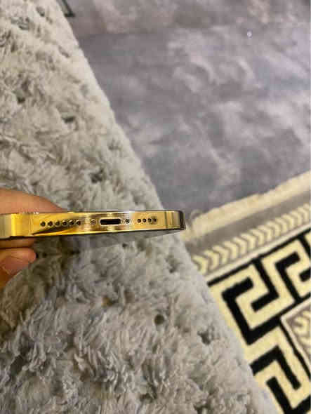 ١٤ پروماكس 
٢٥٦ گيگا و پاتري٨٣ بيلادي بي دةستكاري
زور خاوينة شوختي نية 
تةنها شاشةي گوراية بةزةمان شاشةي زور جوانة شةكل و شتي نية 
سعري ١٣ يةكة ٤٦٠ دولار 
رقم*********** أربيل
