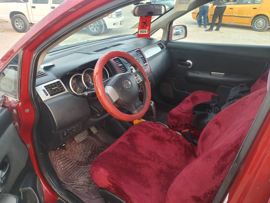 سياره للبيع نيسان فيرسا موديل 2010 سعر 78 مجال قليل عنوان كركوك *********** كركوك, العراق
