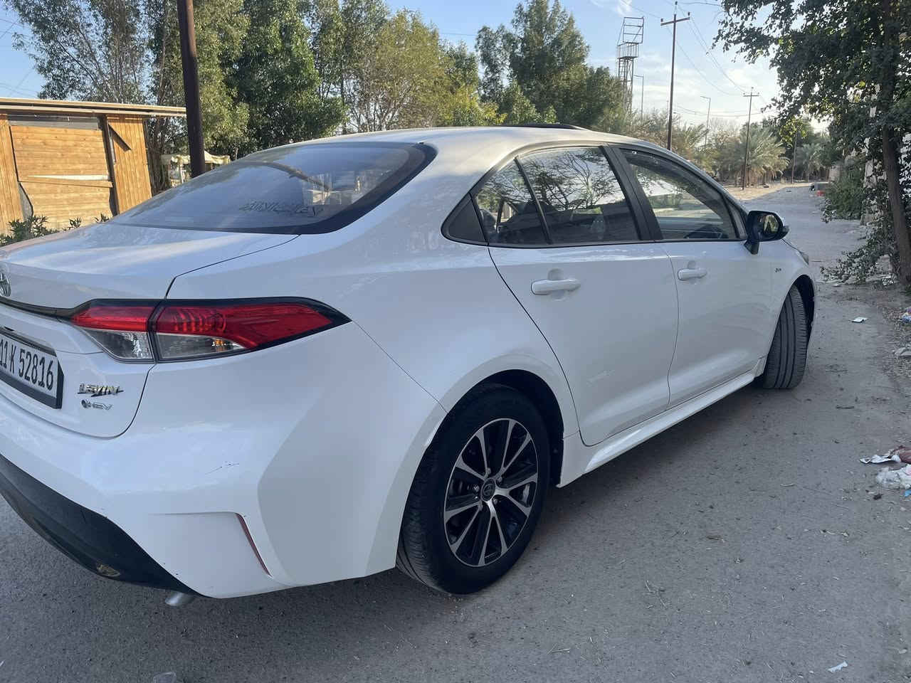 سلام عليكم وتحية طيبة للبيع كورلا هايبرد وارد صيني 2025 مكفولة من صبغ وتبديل  بيهة رصعة بداير مال جاملغ الخلفي بسيطة ماشية 20 km مكينة 1800 هايبرد سيارة مواصفات معروفة من صور سعر 148 بيهة مجال قليل ستفسار *********** سكن بغداد شهداء البياع
