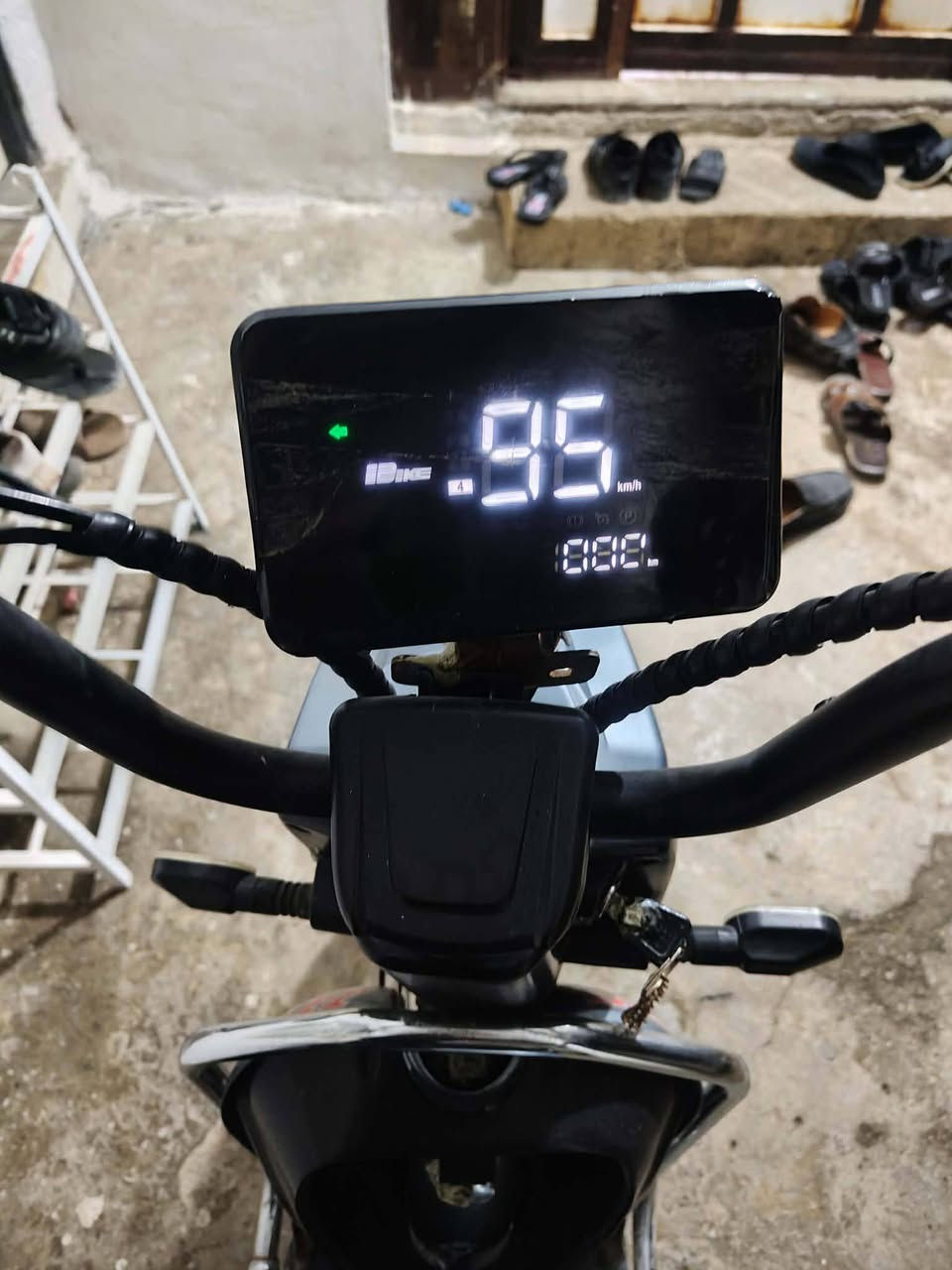 البيع ماطور شحن كل شي جديد بطاريات جديد كلشي شرط سعر خاص ***********
