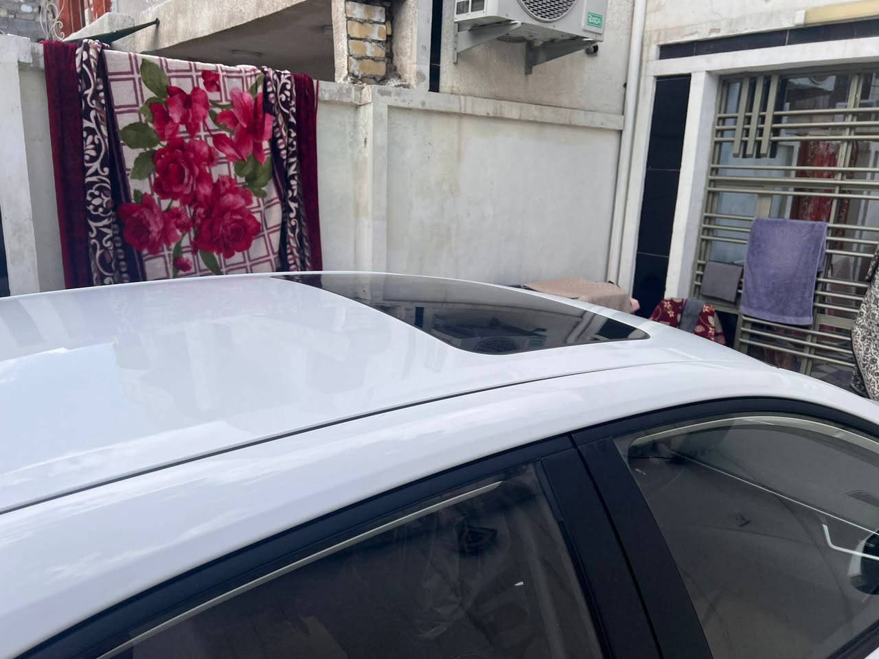 كورلا هايبرد ٢٠٢٤ ماشيه ٢٣ مكفوله من صبغ والبارد والرصعات سعر ١٤٣ رقم ***********
