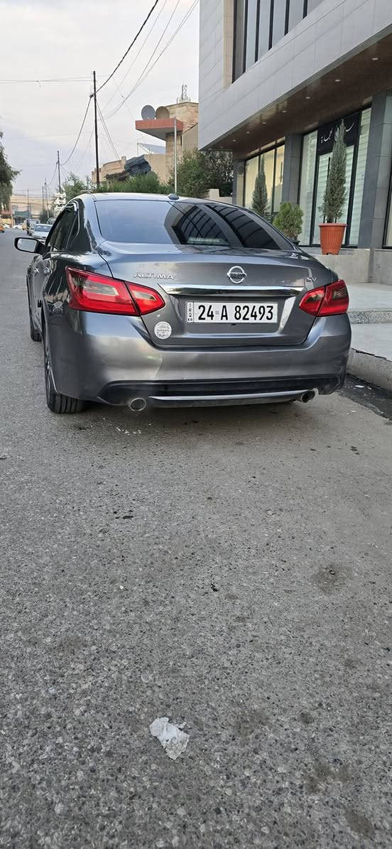 نيسان اليتما للبيع الموديل ١٦
الفئة sv
المواصفات 
بصمة
تشغيل عن بعد
كشن كهرب
ردادر جانبي
تحكمات

 صبغ بوند فقط
سيارة ماشية ٨٨ الف 
السيارة جاهزة بدون نقص 
تحويل مباشر سيارة باسمي


**إذا كنت صاحب هذا الإعلان وتريد حذفه لأي سبب، رجاءا أرسل رسالة إلى الدعم الفني**