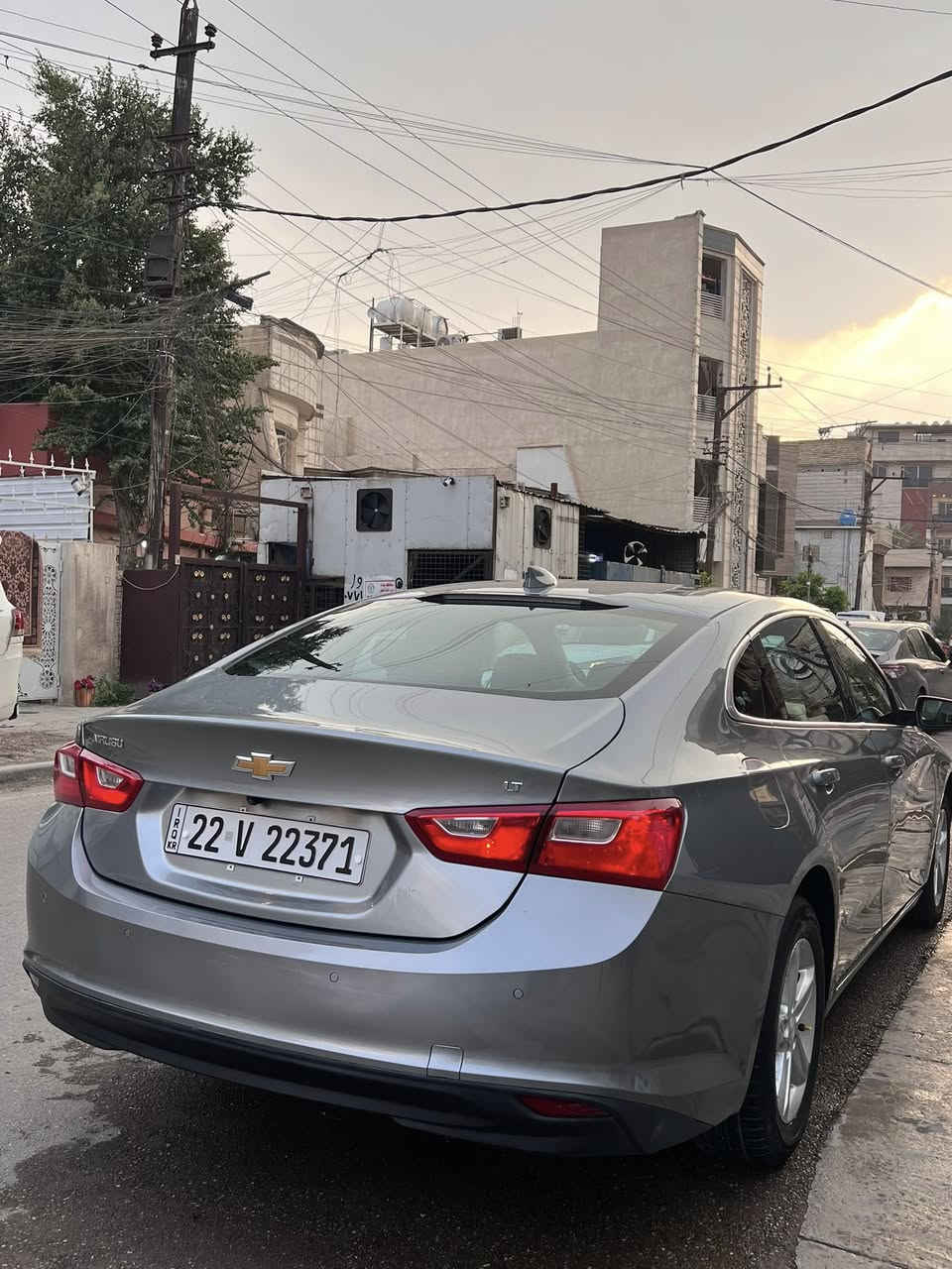 سلام عليكم ماليبو 2024 LT كامله بدون نقص دخول حديد بسمي رقم وسنويه جديد فول السياره عدا الفتحه شاشه كامره تحكمات فول بصمه تشغيل وابواب تبريد بيانو قطعتين هيتر كشنات كشن كهرباء لد امامي بيه قطعتين صبغ بدون دواخل صور الحادث ورقم الشاصي موجود بالمنشور السعر 130$ وبيه مجال بسيط مكان السياره المنصور 

‭0771 429 3525‬
